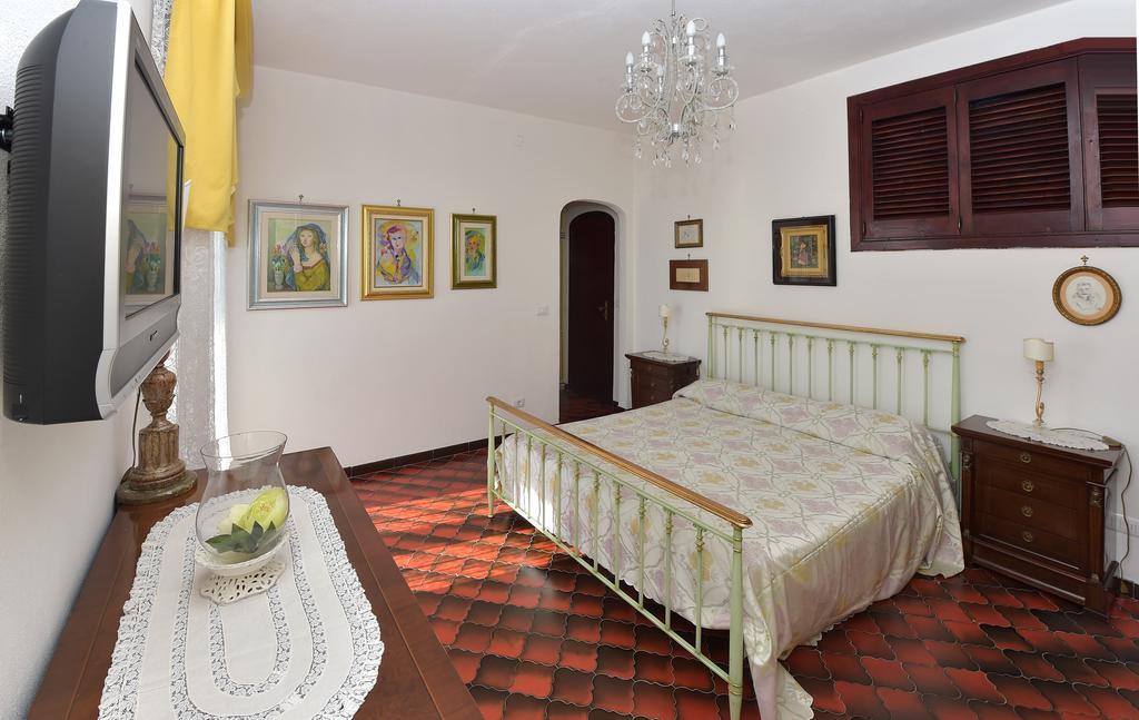 לינה וארוחת בוקר אמאלפי Casa Barbara חדר תמונה